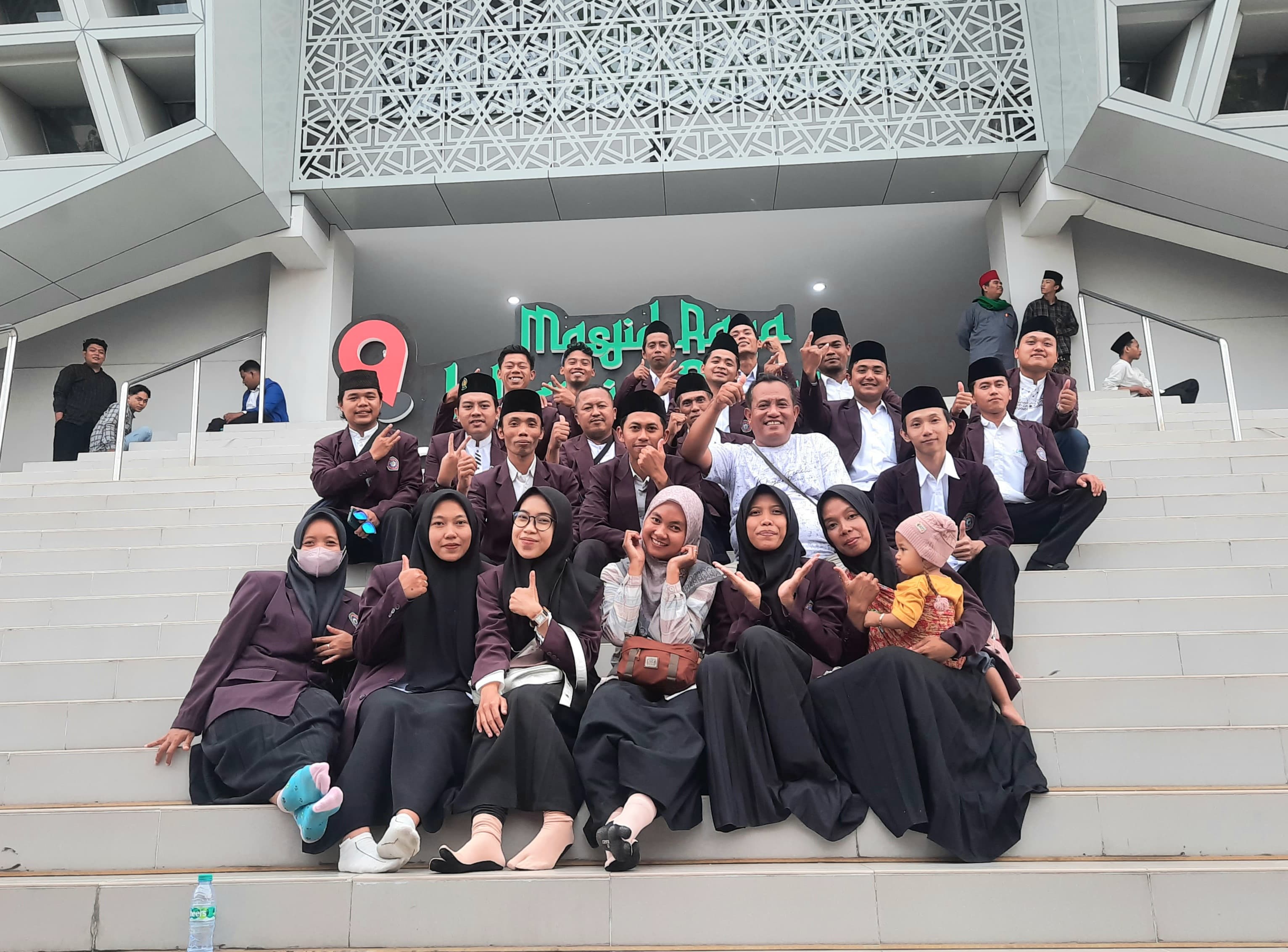 Kerjasama dengan Pondok Pesantren Se-Jawa Timur